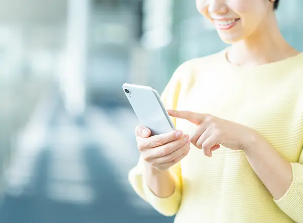 札幌立花病院の看護課採用サイトです。看護師の求人内容や募集要項について掲載しております。退職金制度や家族手当、住宅手当、無料送迎バス（手稲駅便、宮の沢駅便）など福利厚生が充実。ワークライフバランス重視で柔軟なシフト体制です。ブランクのある方や50～60代のベテランの方も幅広く活躍中です。病院見学も可能です。是非、お気軽にお問い合わせください。