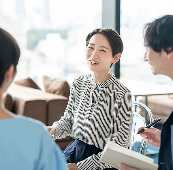 札幌立花病院の看護師採用サイトです。看護師の求人内容や募集要項について掲載しております。退職金制度や家族手当、住宅手当、無料送迎バス（手稲駅便、宮の沢駅便）など福利厚生が充実。ワークライフバランス重視で柔軟なシフト体制です。ブランクのある方や50～60代のベテランの方も幅広く活躍中です。病院見学も可能です。是非、お気軽にお問い合わせください。