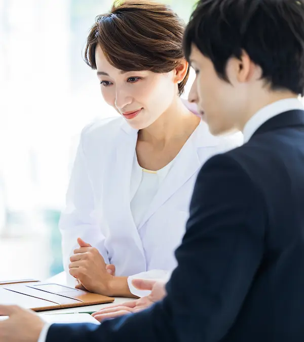 札幌立花病院の看護師採用サイトです。看護師の求人内容や募集要項について掲載しております。退職金制度や家族手当、住宅手当、無料送迎バス（手稲駅便、宮の沢駅便）など福利厚生が充実。ワークライフバランス重視で柔軟なシフト体制です。ブランクのある方や50～60代のベテランの方も幅広く活躍中です。病院見学も可能です。是非、お気軽にお問い合わせください。