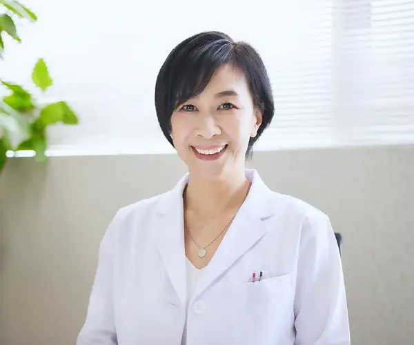 札幌立花病院の看護師採用サイトです。看護師の求人内容や募集要項について掲載しております。退職金制度や家族手当、住宅手当、無料送迎バス（手稲駅便、宮の沢駅便）など福利厚生が充実。ワークライフバランス重視で柔軟なシフト体制です。ブランクのある方や50～60代のベテランの方も幅広く活躍中です。病院見学も可能です。是非、お気軽にお問い合わせください。